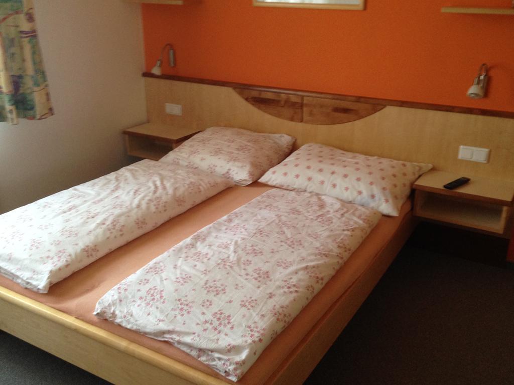 Gaestehaus Karassowitsch Homestay
