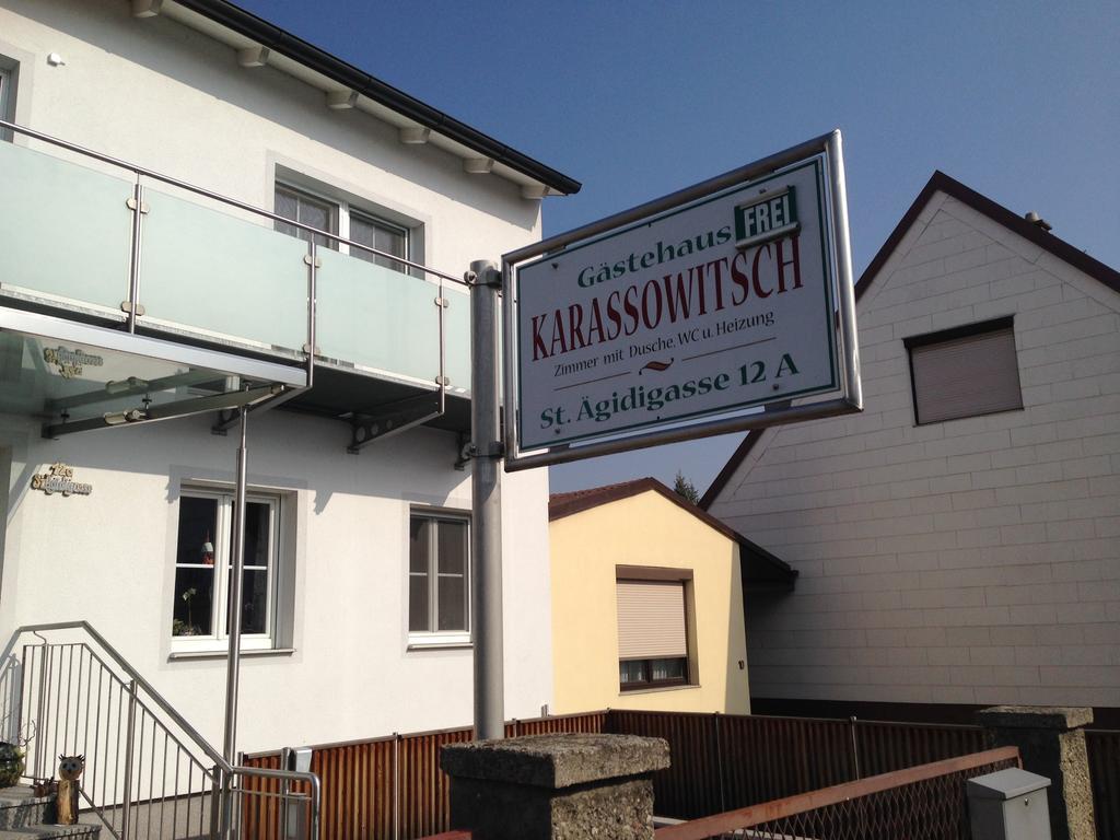 Gaestehaus Karassowitsch Homestay *