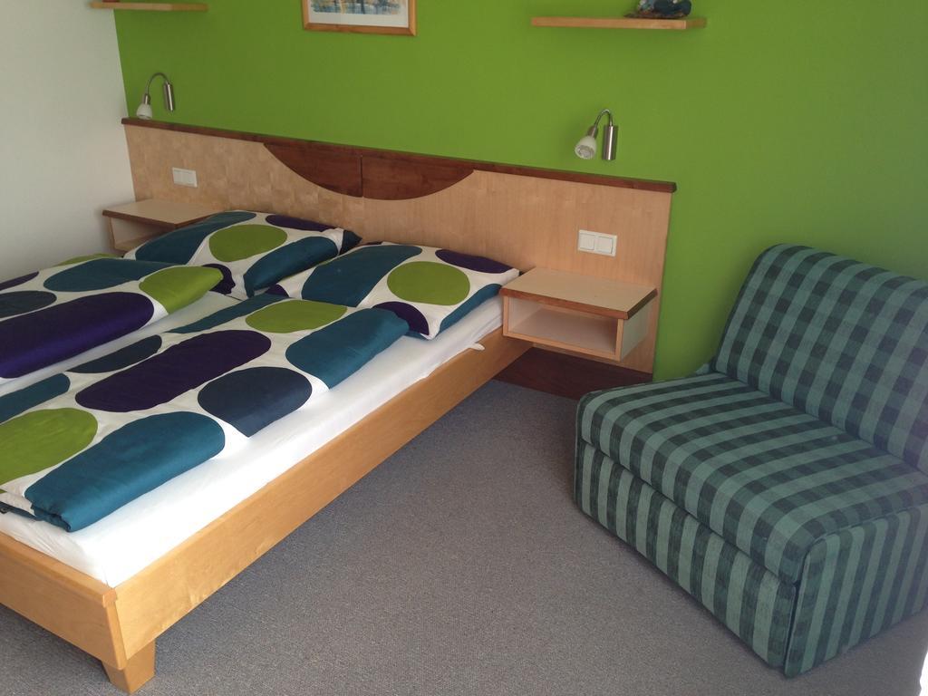 Gaestehaus Karassowitsch Homestay *