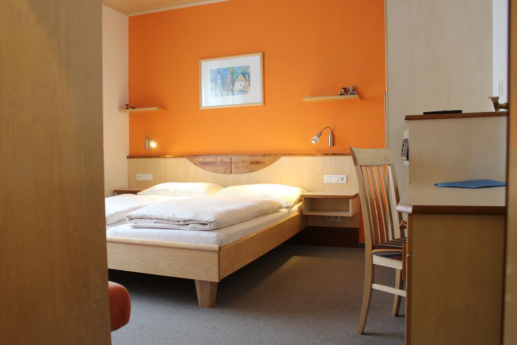 Gaestehaus Karassowitsch *